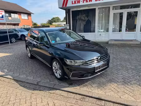 Volkswagen Passat 1.4 TSI 156