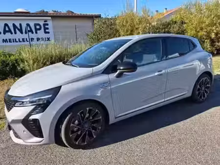 Renault Clio E-Tech 1.6 145 Esprit Alpine