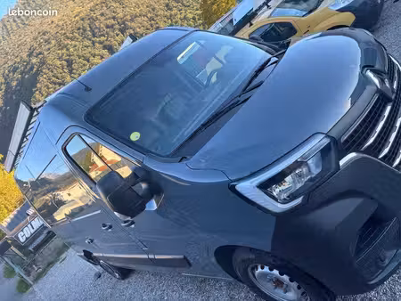 Renault Master 2.3 dCi 145