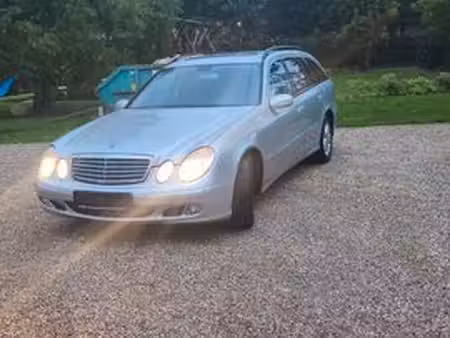 Mercedes-Benz Classe E E 220 2.1 CDI 150 Avantgarde