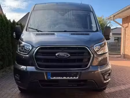 Ford Transit 2.0 TDCi 170 Titanium
