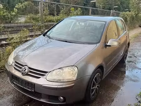 Volkswagen Golf 1.9 TDI 105