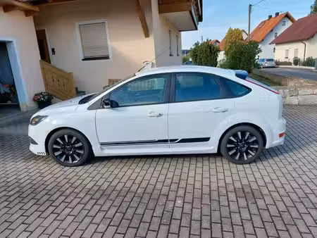 Ford Focus 125