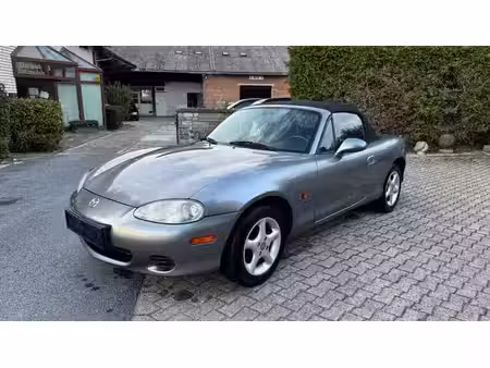 Mazda MX5 1.6 110