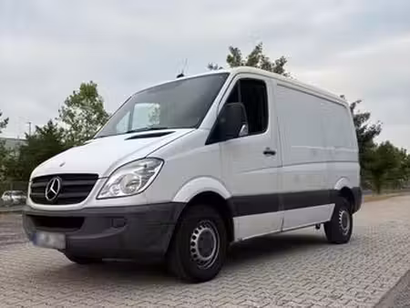 Mercedes-Benz Sprinter 213 2.1 129