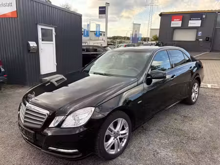 Mercedes-Benz Classe E E 200 2.1 CDI 136