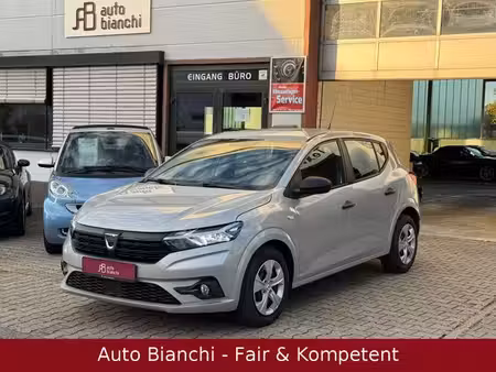 Dacia Sandero 1.0 67
