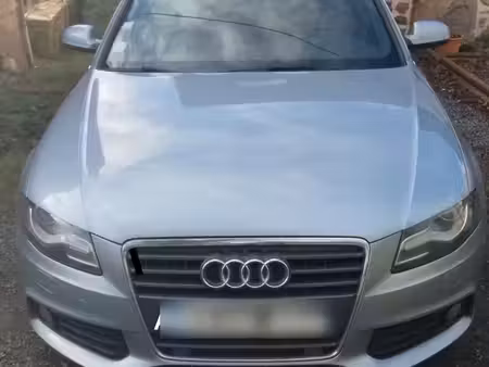 Audi A4 2.0 TDI 143 S line