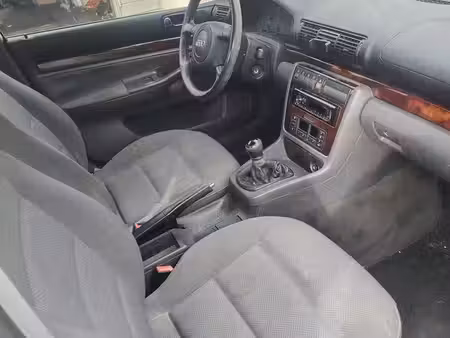 Audi A4 1.9 DI 75