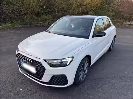Audi A1 1.0 S line
