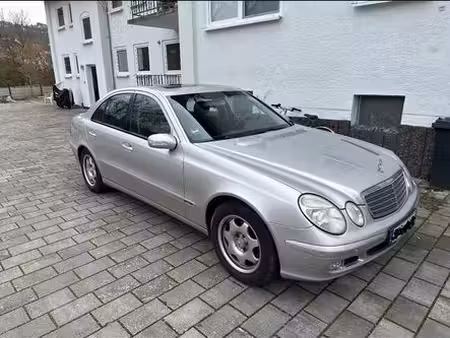 Mercedes-Benz Classe E E 220 2.1 CDI 150