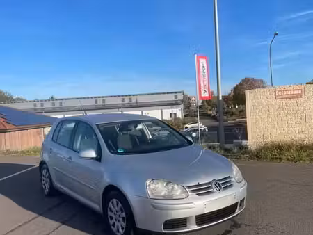 Volkswagen Golf 1.9 TDI 105