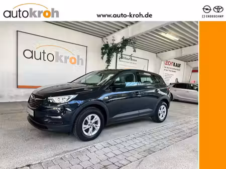 Opel Grandland 1.2 130 Selection