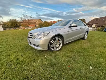 Mercedes-Benz Classe E E 250 2.1 150