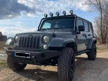Jeep Wrangler 2.8 200 Sahara 4x4
