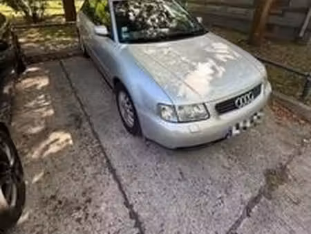Audi A3 1.6 101 Ambiente