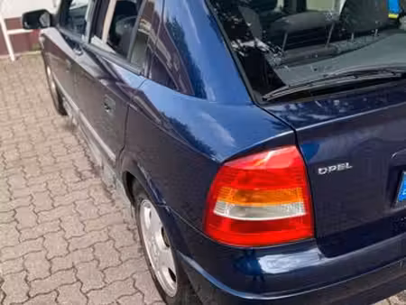Opel Astra 