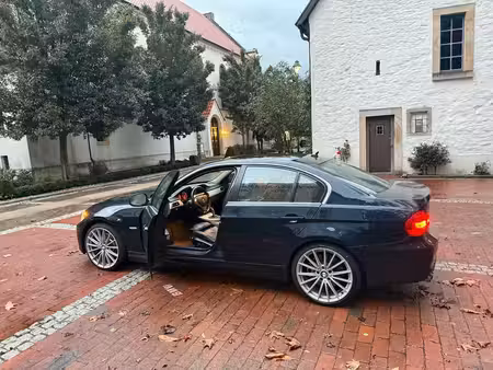 BMW Série 3 325d 3.0 197