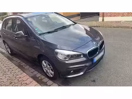BMW Série 2 218i 1.5 136