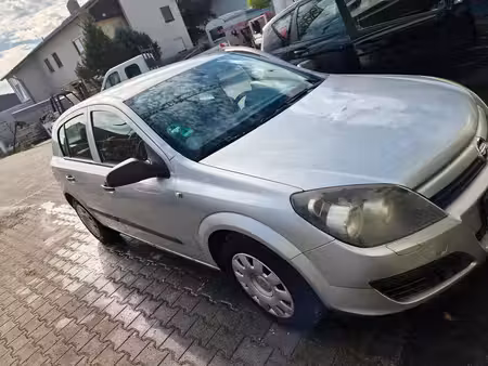 Opel Astra 1.4 90