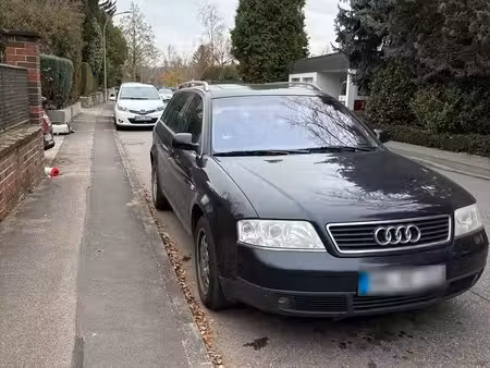 Audi A6 V6 2.4 165