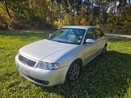 Audi A3 1.6 TDI 100 Attraction