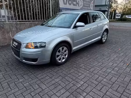 Audi A3 1.6 102