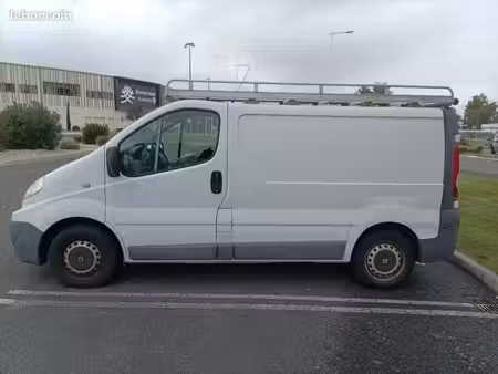 Renault Trafic dCi 90