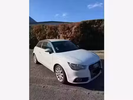 Audi A1 1.6 TDI 90 Ambiente