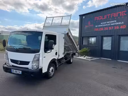 Renault Maxity