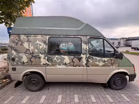 Ford Transit 2.5 100 S