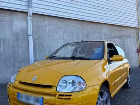 Renault Clio RS 2.0 172