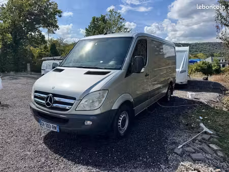 Mercedes-Benz Sprinter V6 3.0 190