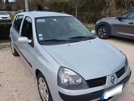 Renault Clio 1.4 98