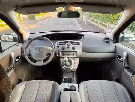 Renault Scénic 1.9 dCi 120 Initiale
