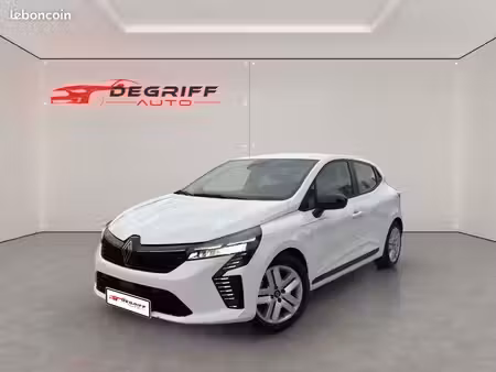 Renault Clio E-Tech 1.6 145 Evolution