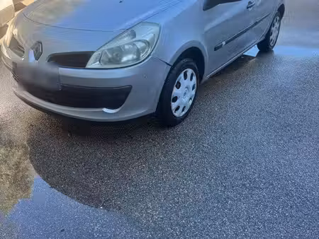 Renault Clio 1.2 75