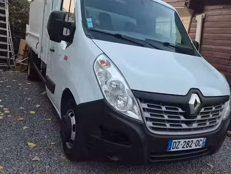 Renault Master 2.3 dCi 145
