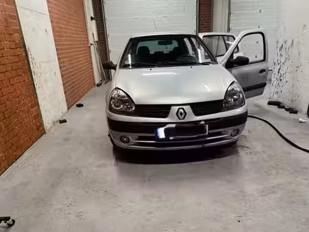 Renault Clio 1.2 58