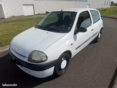 Renault Clio 1.9 dCi 55