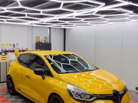 Renault Clio RS Trophy 1.6 T 220