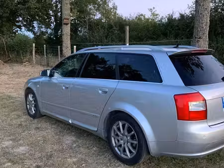 Audi A4 S line