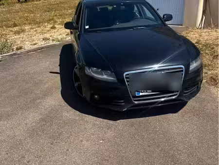 Audi A4 2.0 TDI 143 S line
