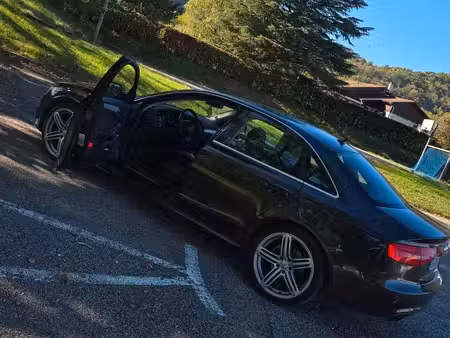 Audi A4 S line