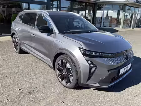 Renault Scénic E-Tech 220 Techno