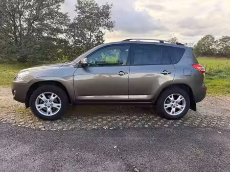 Toyota RAV4 2.0 116 Sol 4x4