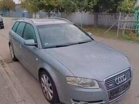 Audi A4 V6 3.0 TDI quattro