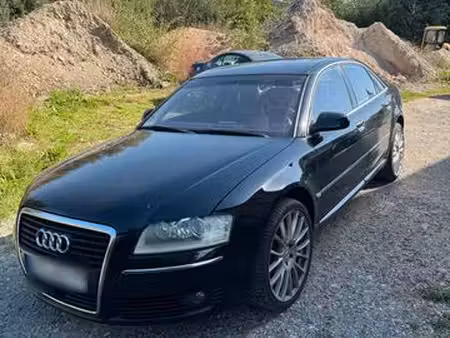 Audi A6 V6 3.2 FSI 255