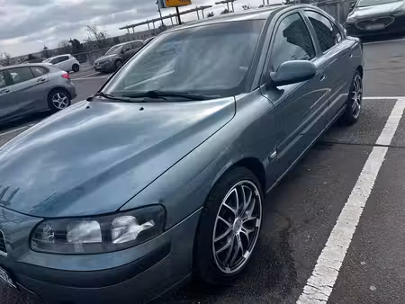 Volvo S60 2.4 140
