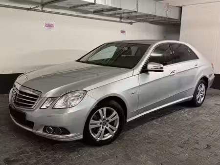 Mercedes-Benz Classe E E 220 2.1 CDI 170 Elegance